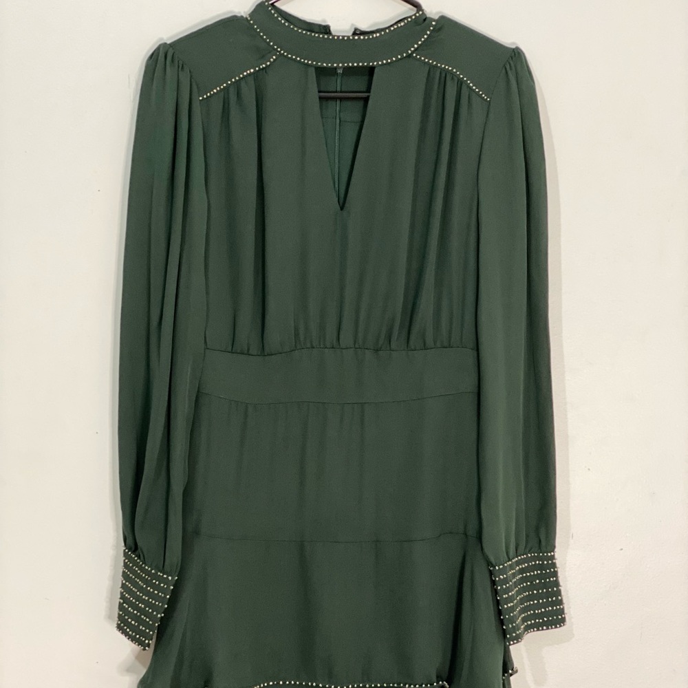 NEW
Beautiful silk Parker Chrissy Dress